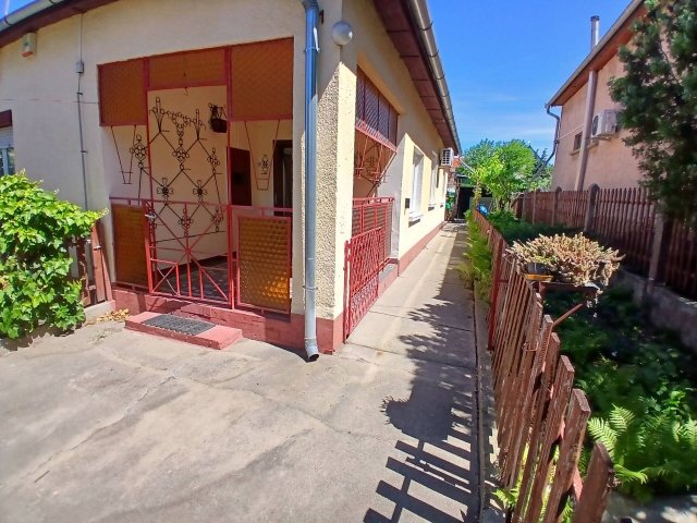 Eladó családi ház, Halásztelken 68 M Ft, 3 szobás
