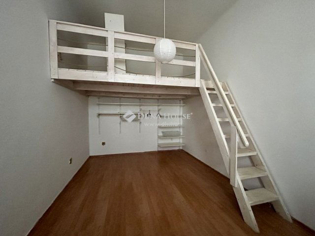 Eladó téglalakás, Budapesten, VIII. kerületben 65.9 M Ft