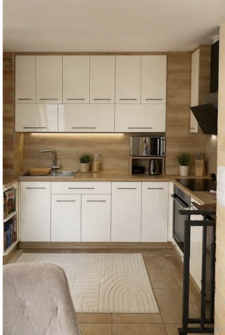 Eladó téglalakás, Szegeden 86 M Ft, 3+1 szobás