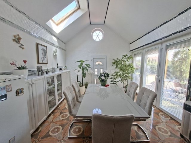 Eladó családi ház, Tápiószecsőn 125 M Ft, 3 szobás