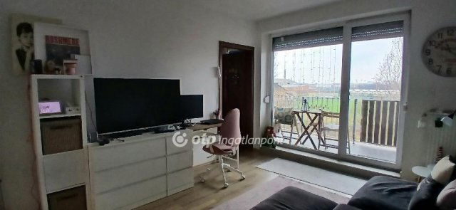 Eladó téglalakás, Budapesten, VIII. kerületben 104.9 M Ft