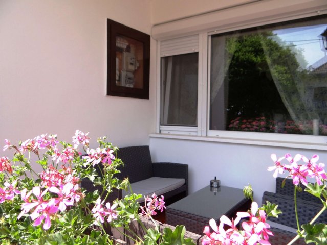 Eladó családi ház, Hévízen 102.113 M Ft, 7 szobás