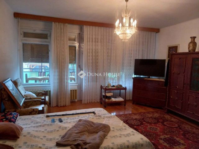 Eladó sorház, Gyöngyösön, Aranysas utcában 65 M Ft, 4 szobás