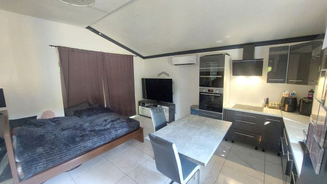 Eladó családi ház, Monorierdőn 36.9 M Ft, 2 szobás