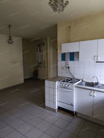 Eladó téglalakás, Tákoson 21 M Ft, 2 szobás