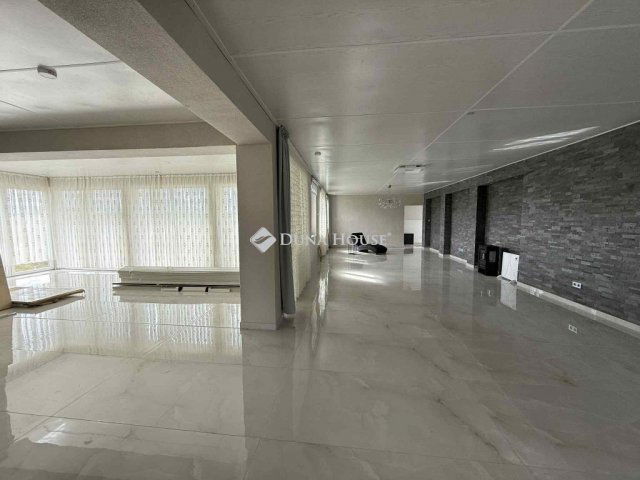 Eladó családi ház, Tiszaroffon 86 M Ft, 3 szobás