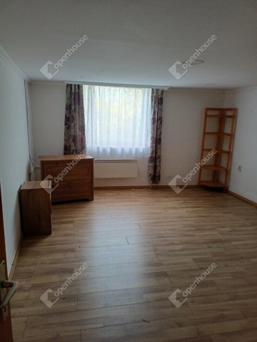 Eladó családi ház, Noszlopon 36 M Ft, 3 szobás