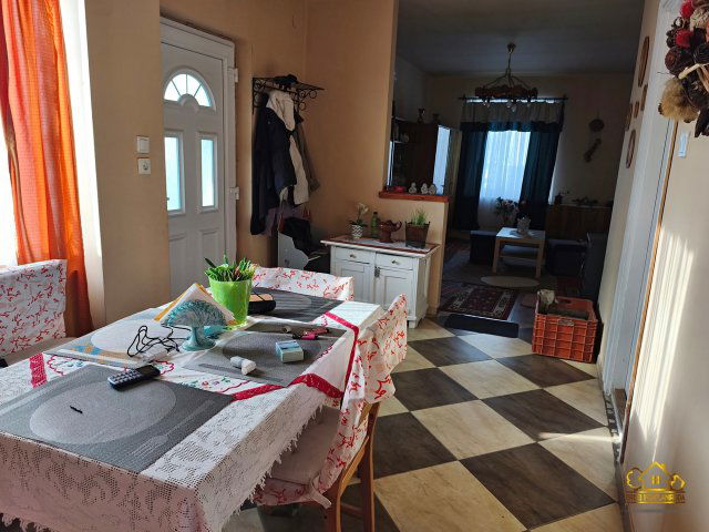 Eladó családi ház, Ráckevén 48 M Ft, 1+2 szobás