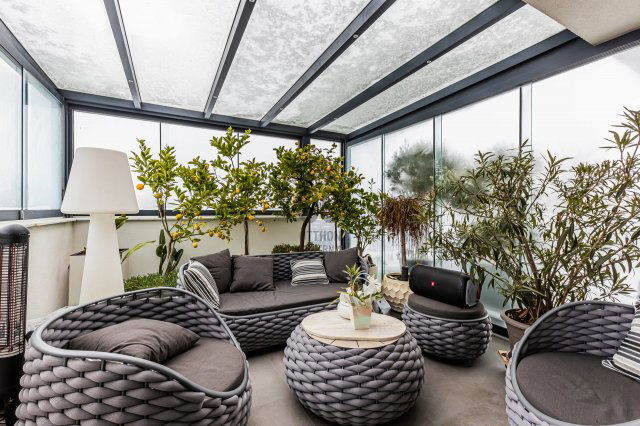 Eladó téglalakás, Budapesten, XV. kerületben 250 M Ft, 7 szobás