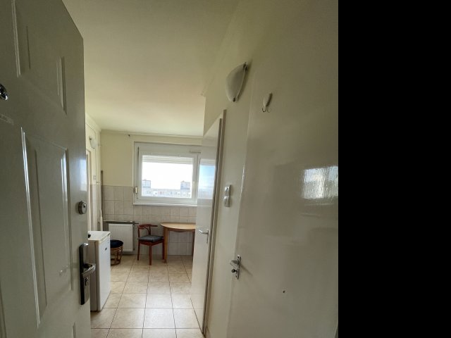 Eladó panellakás, Tiszaújvárosban 15.3 M Ft, 1 szobás