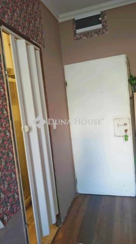 Eladó téglalakás, Balatonfűzfőn 18 M Ft / költözzbe.hu