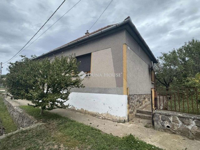 Eladó családi ház, Erdősmecskén 13.9 M Ft, 3 szobás