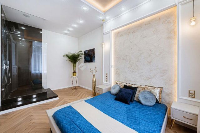 Eladó téglalakás, Budapesten, VI. kerületben 189 M Ft