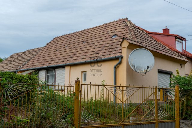 Eladó családi ház, Bakonycsernyén 18.9 M Ft, 2 szobás