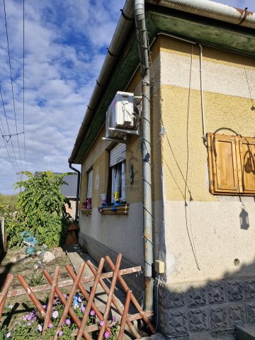 Eladó családi ház, Abonyban 36.9 M Ft, 5 szobás