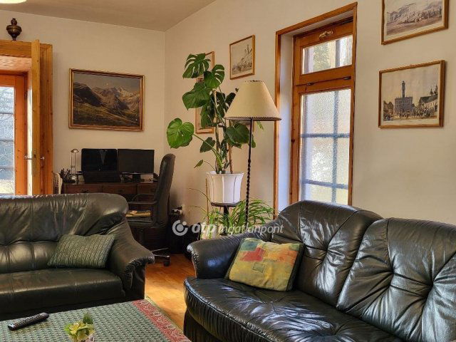 Eladó családi ház, Zamárdiban 185 M Ft, 4+1 szobás