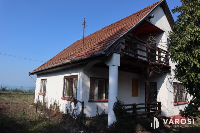 Eladó családi ház, Siófokon 134.9 M Ft, 4 szobás