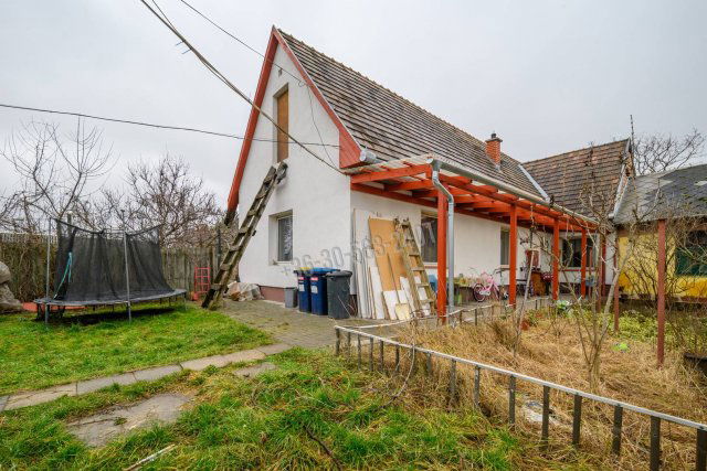 Eladó családi ház, Budapesten, XVIII. kerületben 79 M Ft