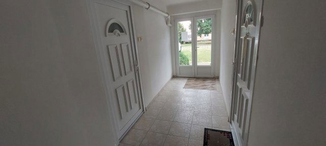 Eladó téglalakás, Dombóváron, Tó utcában 22.5 M Ft