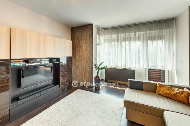 Eladó téglalakás, Budapesten, XI. kerületben 90 M Ft, 2 szobás