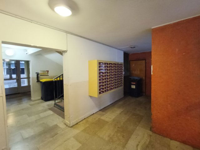 Eladó panellakás, Budapesten, III. kerületben 73.9 M Ft, 2 szobás