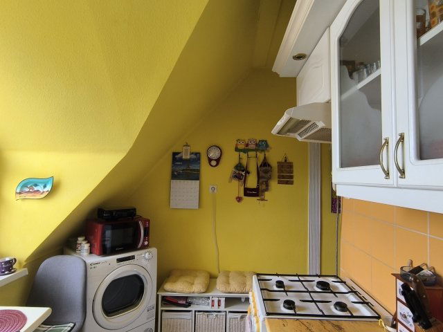 Eladó téglalakás, Egerben 46.9 M Ft, 3 szobás