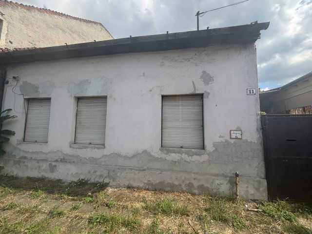 Eladó családi ház, Miskolcon 18 M Ft, 3 szobás