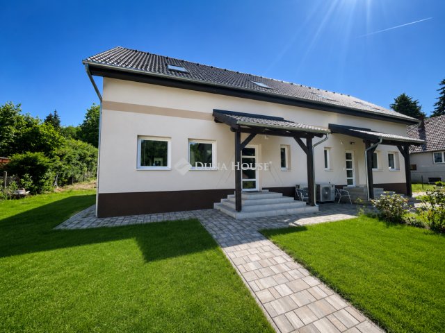 Kiadó ikerház, albérlet, Tömördön 250 E Ft / hó, 5 szobás
