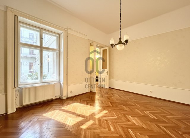 Eladó téglalakás, Budapesten, VI. kerületben 113.5 M Ft