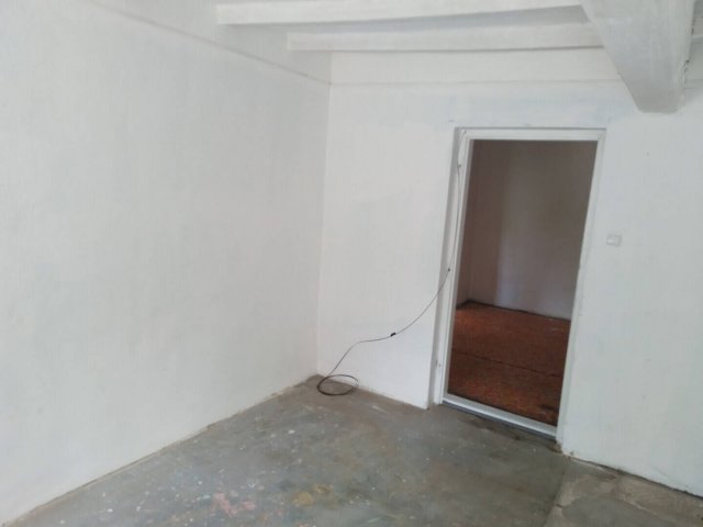 Eladó családi ház, Tótkomlóson 4.9 M Ft, 3 szobás