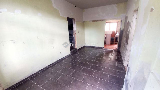 Eladó családi ház, Nagykőrösön 29.9 M Ft, 5 szobás