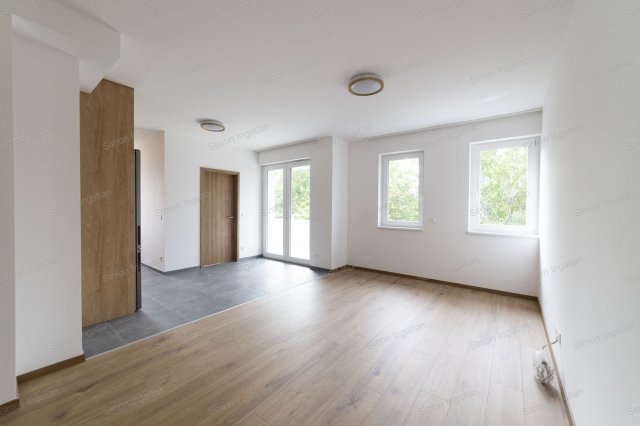 Kiadó téglalakás, albérlet, Kecskeméten 240 E Ft / hó