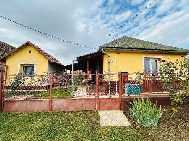 Eladó családi ház, Gávavencsellőn 16.9 M Ft, 2 szobás