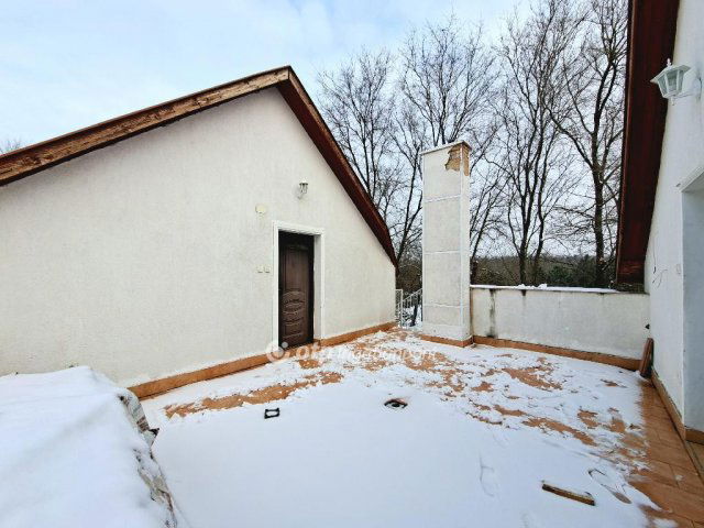 Eladó családi ház, Nyíregyházán 74.5 M Ft, 5 szobás