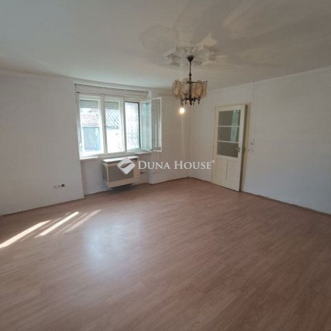 Eladó családi ház, Nagykőrösön 32.9 M Ft, 3 szobás