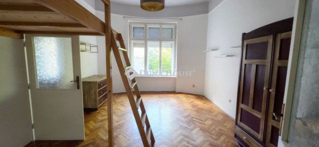 Eladó téglalakás, Szombathelyen 39 M Ft, 2 szobás