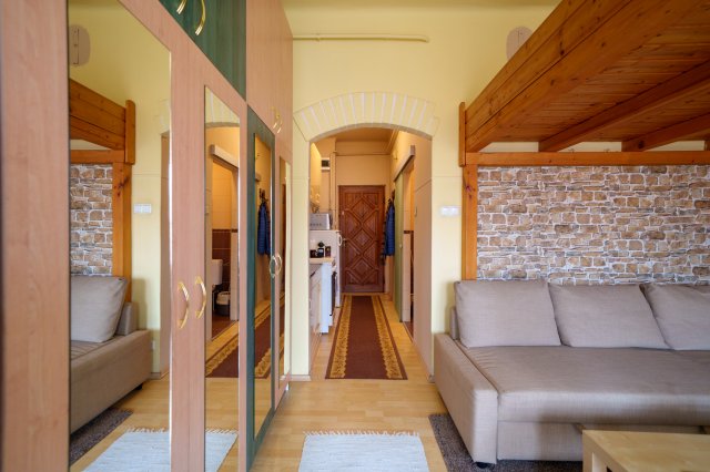 Eladó téglalakás, Budapesten, III. kerületben 60.9 M Ft