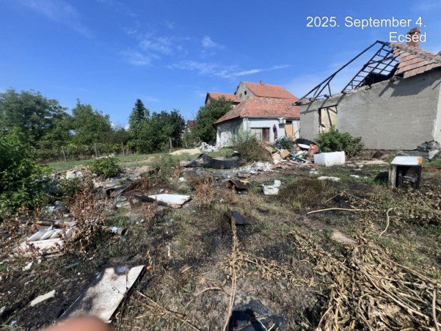 Eladó családi ház, Ecséden 0.5 M Ft, 1+1 szobás