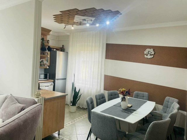 Eladó családi ház, Hajdúböszörményen 78.9 M Ft, 3 szobás