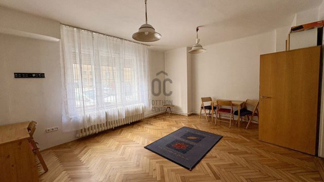 Eladó téglalakás, Budapesten, I. kerületben 61.9 M Ft, 1 szobás