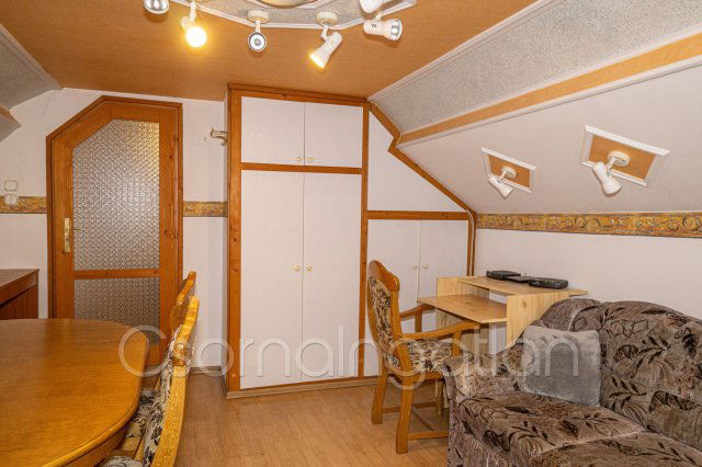 Kiadó téglalakás, albérlet, Csornán 100 E Ft / hó, 1 szobás