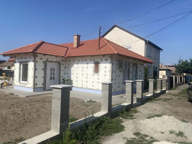 Eladó családi ház, Abonyban 34.9 M Ft, 2 szobás