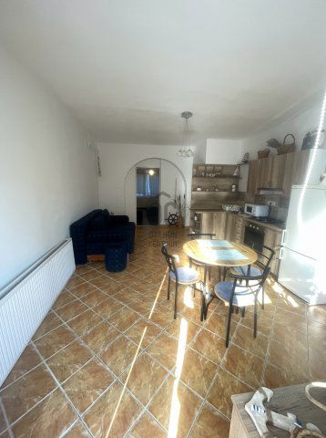 Eladó családi ház, Badacsonytomajon 139.9 M Ft, 6 szobás