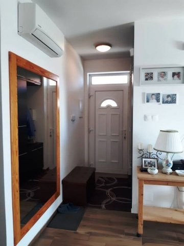 Eladó családi ház, Nagytarcsán 95.9 M Ft, 3 szobás