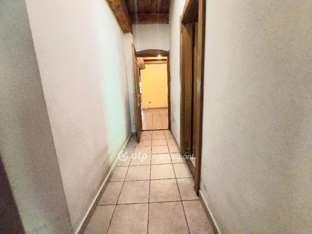 Eladó családi ház, Kecskeméten 134.48 M Ft, 1+4 szobás