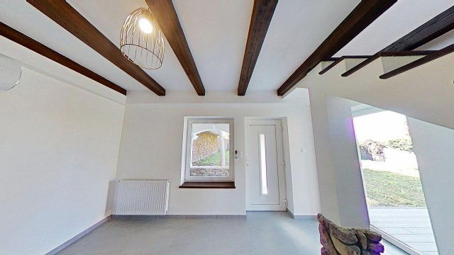 Eladó családi ház, Kővágóörsön 140 M Ft, 3 szobás