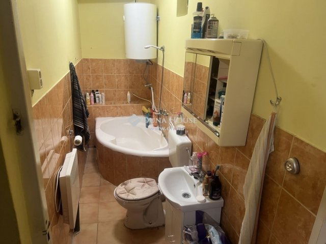 Eladó családi ház, Polgárdin 49 M Ft, 5 szobás