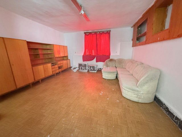 Eladó családi ház, Bodrogkisfaludon 16 M Ft, 1 szobás