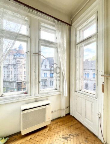 Eladó téglalakás, Budapesten, VII. kerületben 99.9 M Ft