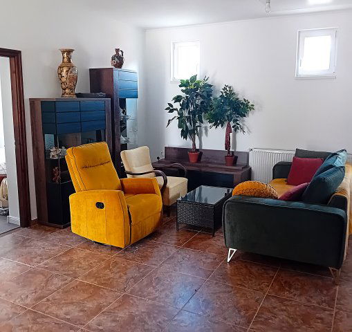 Eladó családi ház, Rakamazon 30 M Ft, 2 szobás